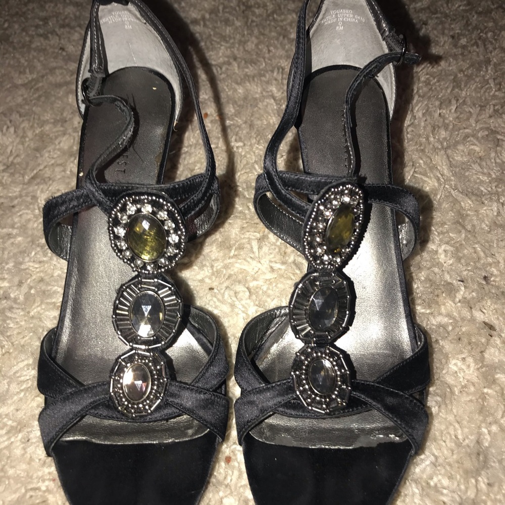Nine West pumps black and silver designs Size 8M